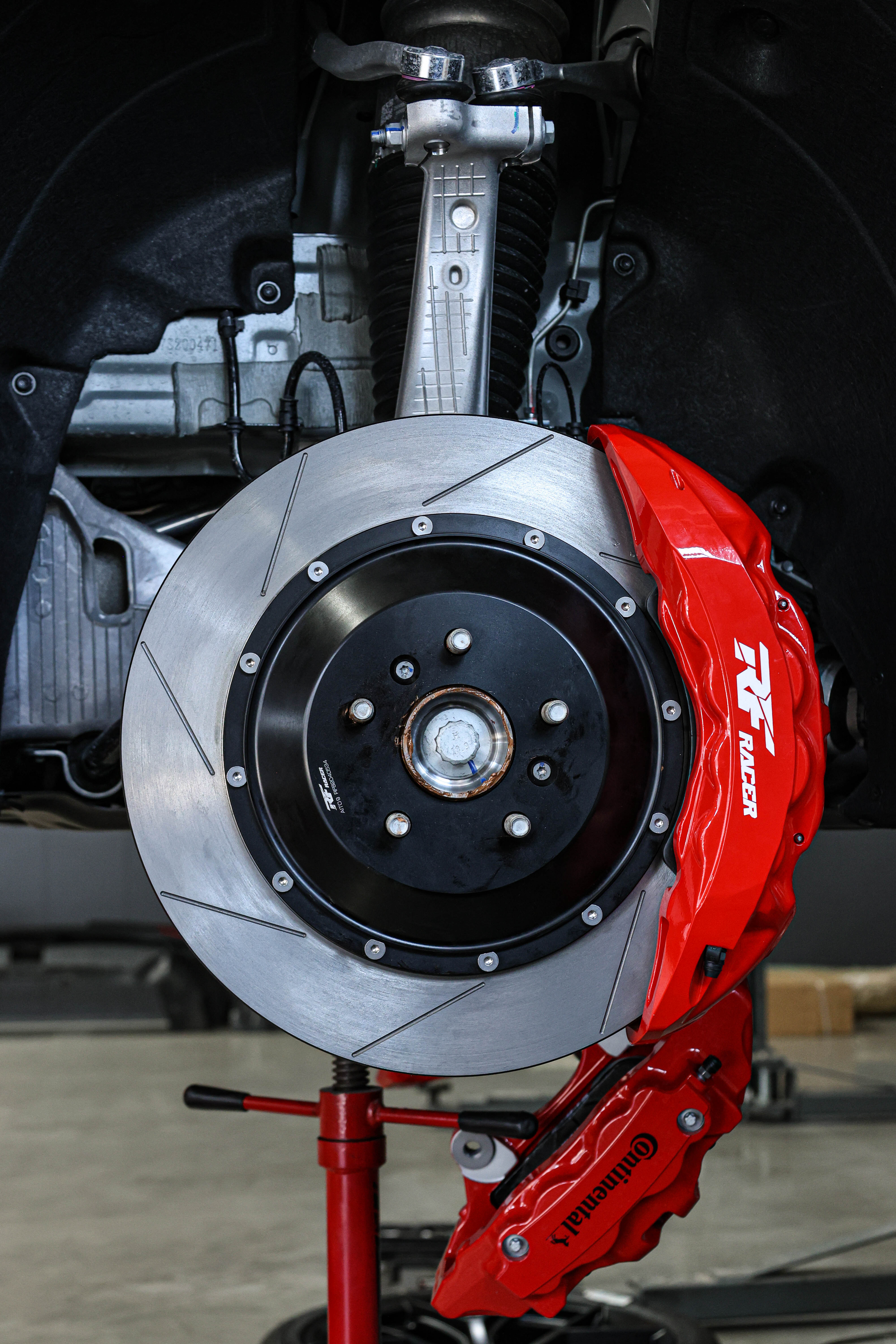 问界M9刹车升级方案 | 前RF820八活塞后RF430机电四活塞 | 锐迪凡（RF RACER）