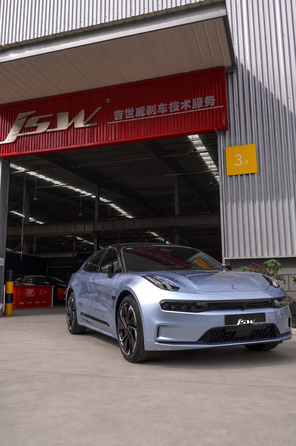 2.4吨纯电猎装怪兽的“减负”秘籍：极氪001 412mm碳陶盘簧下轻量化解析